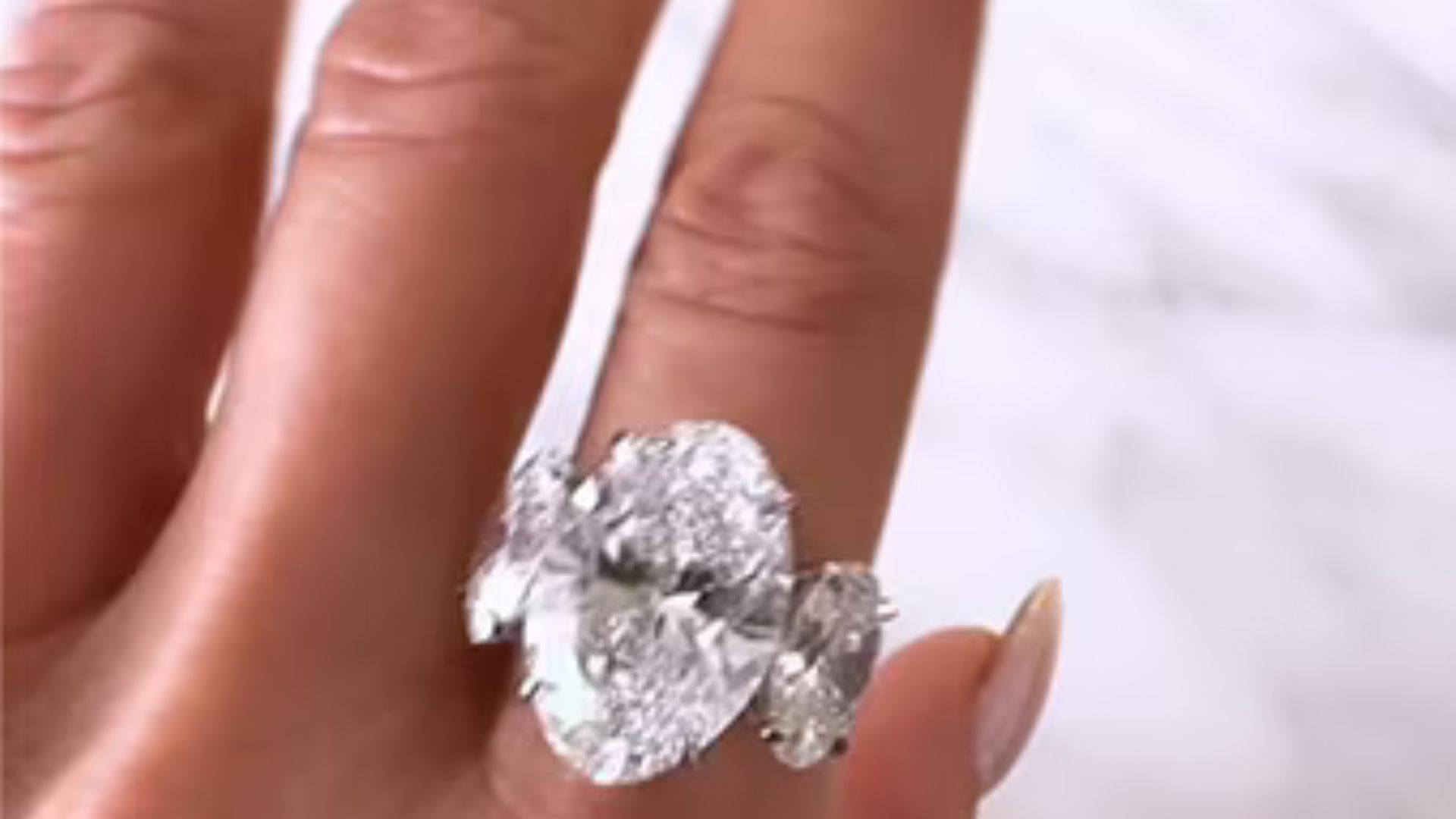 RHOBH star Rachel Zoe shows off her divorce ring